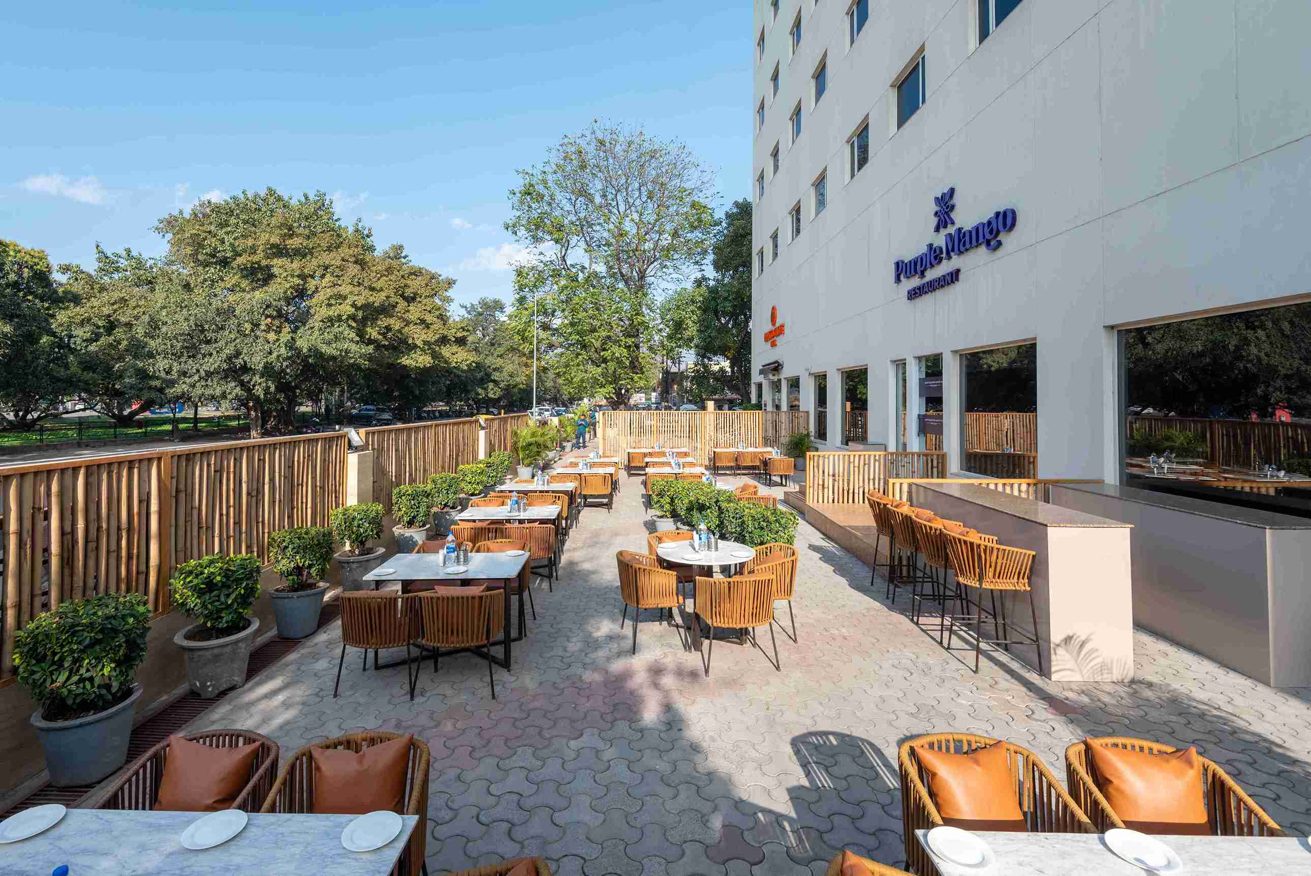 /restaurant.jpg